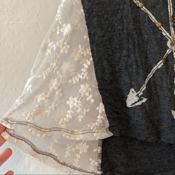 Papaya Mesh Embroidered Sides Arrow Tank Top - Picture 5 of 7